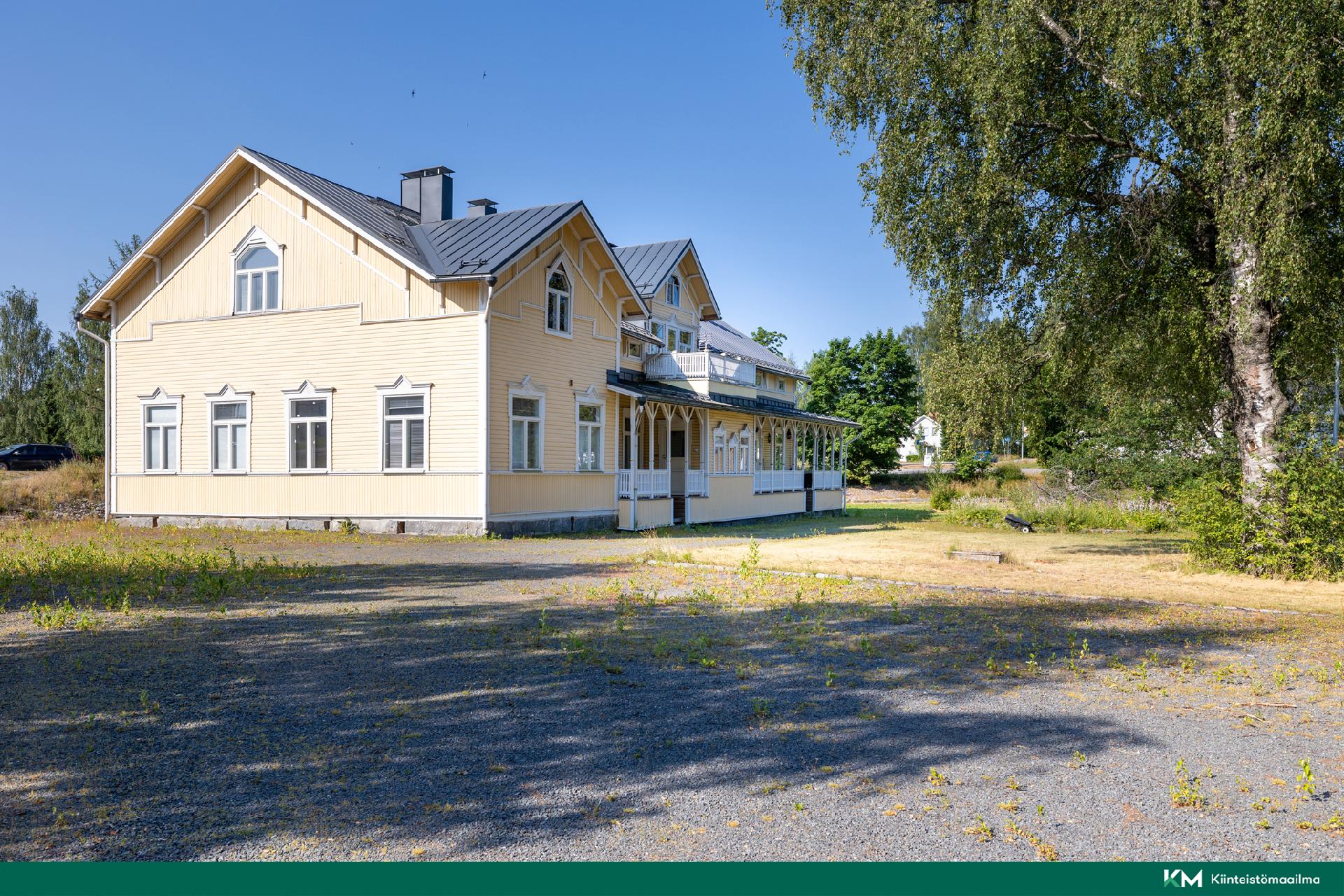 Kirkkolahdenkuja 1, Kangasniemi