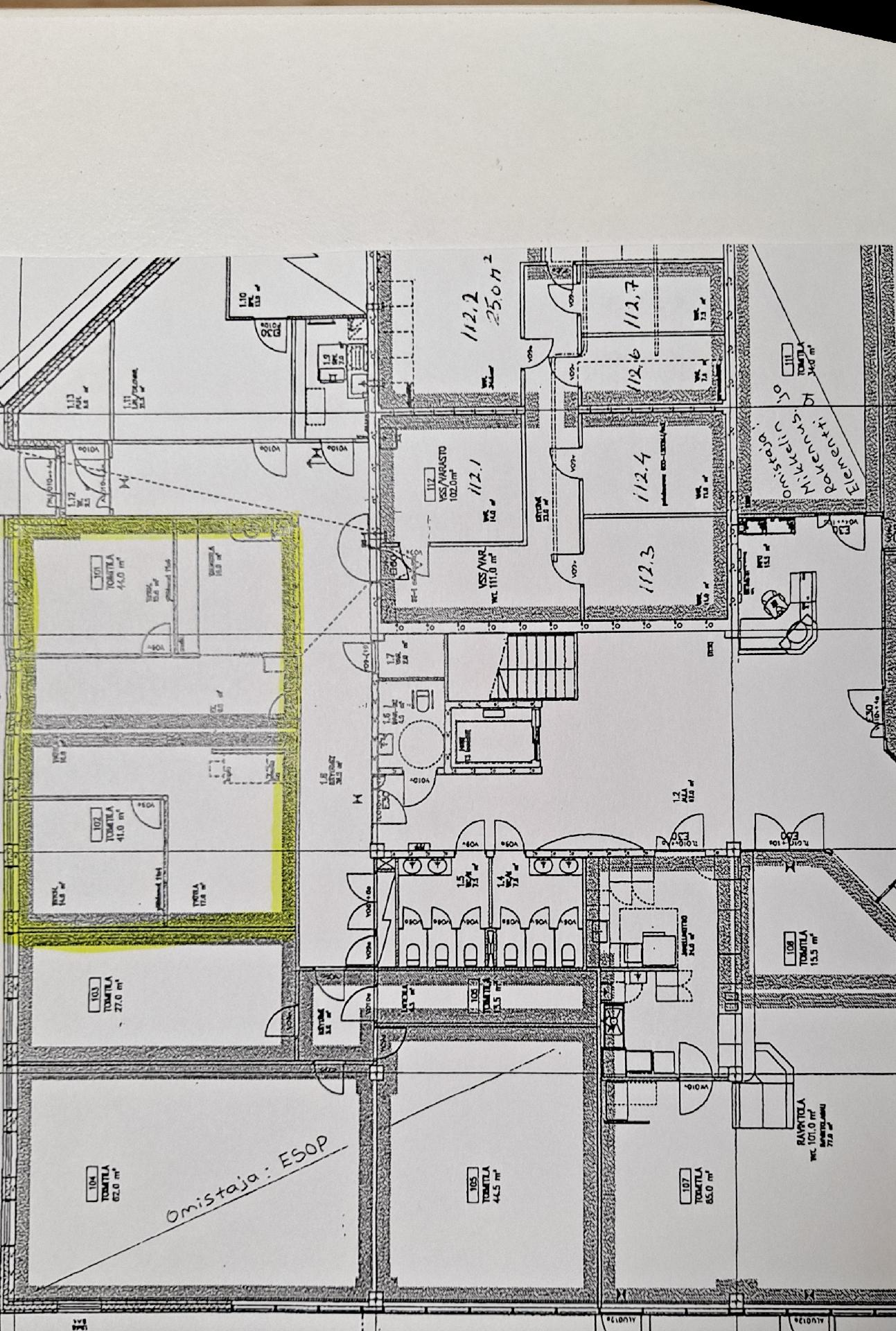 Toimistotilojen sijainti 1. kerroksessa
