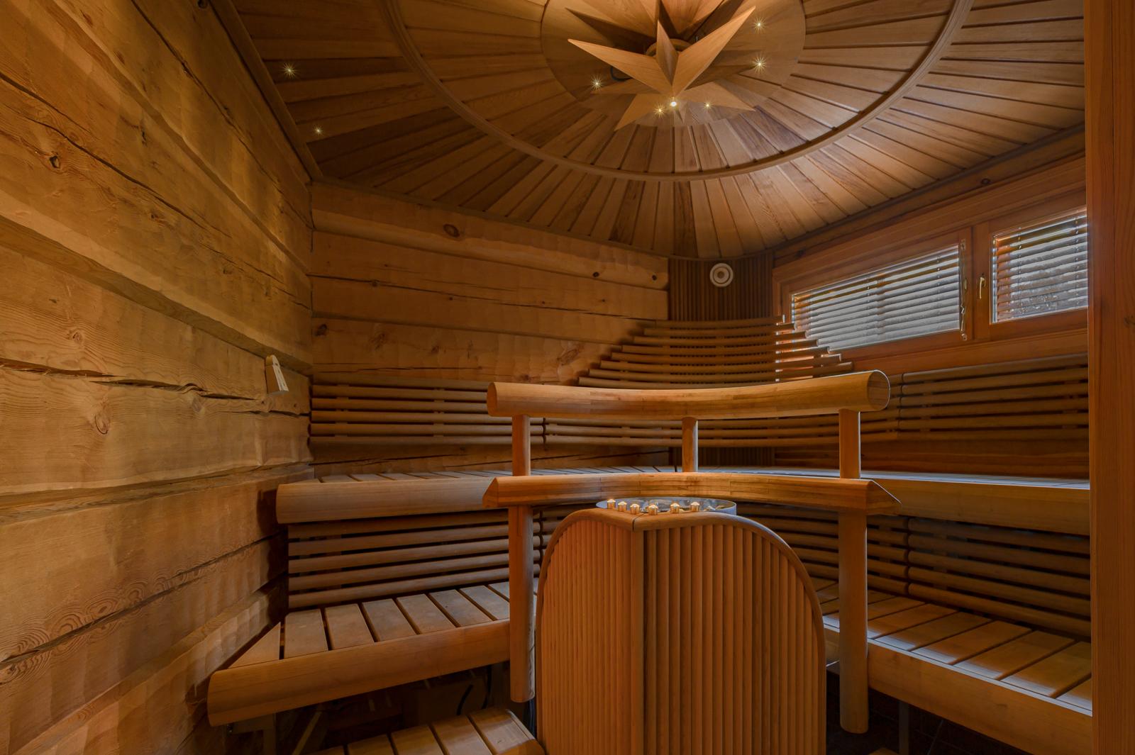 Tunnelmallinen sauna