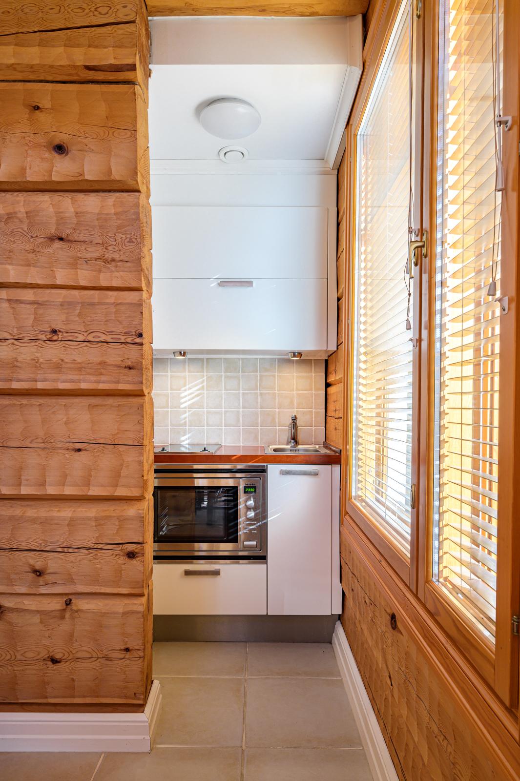 Saunaosaston minikeittiö