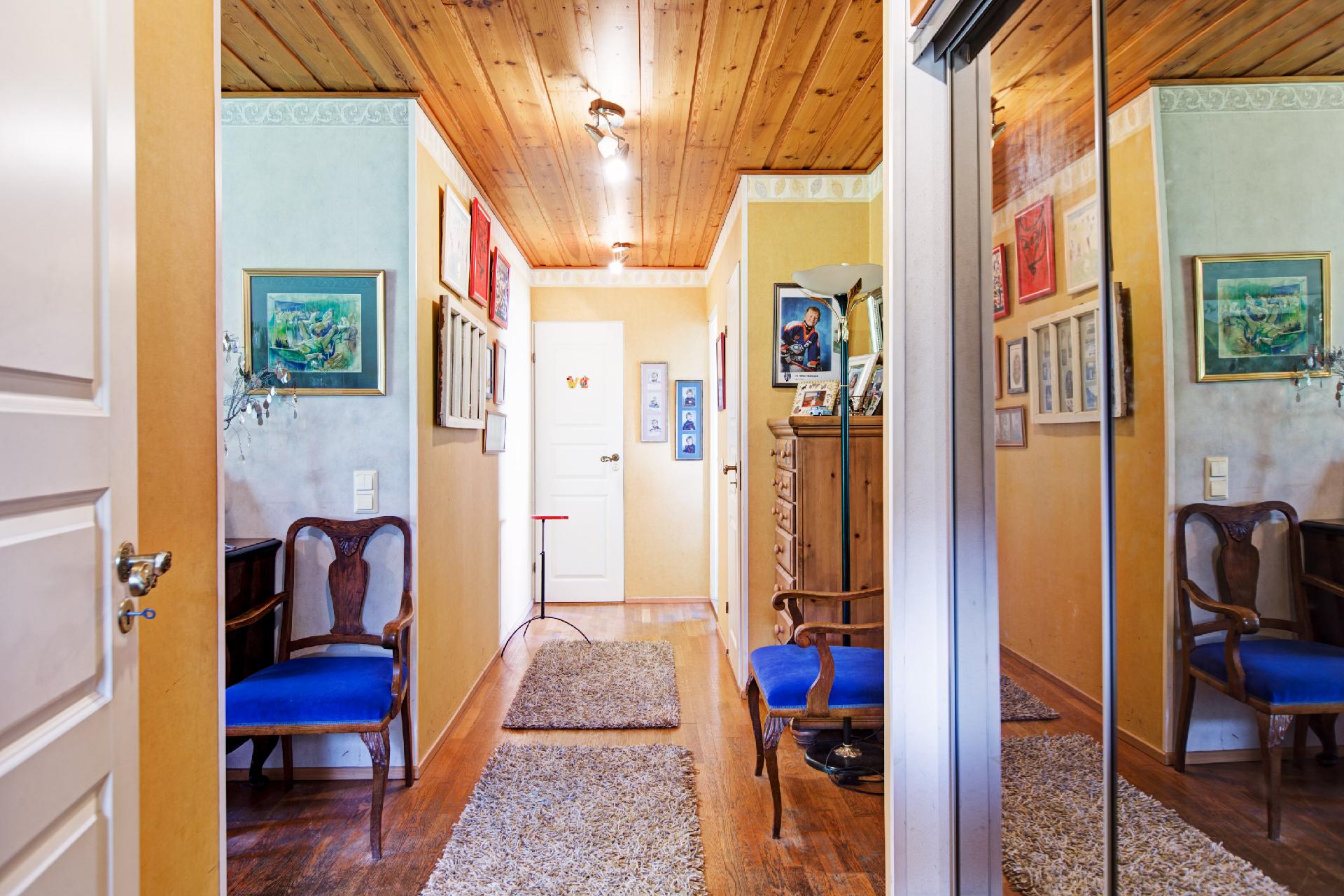 Ruistie 1, Kankaantausta, Hämeenlinna