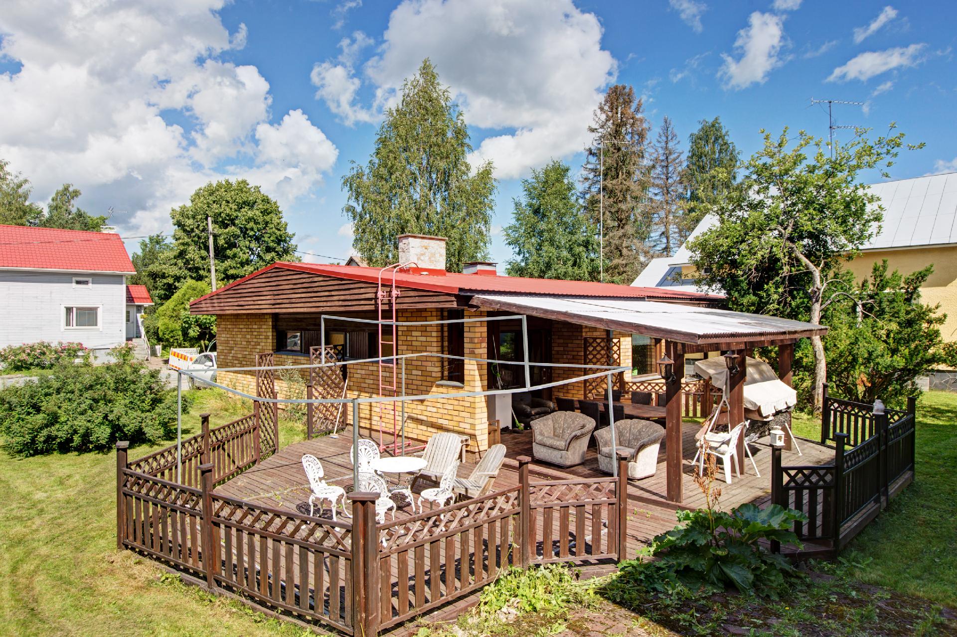 Ruistie 1, Kankaantausta, Hämeenlinna