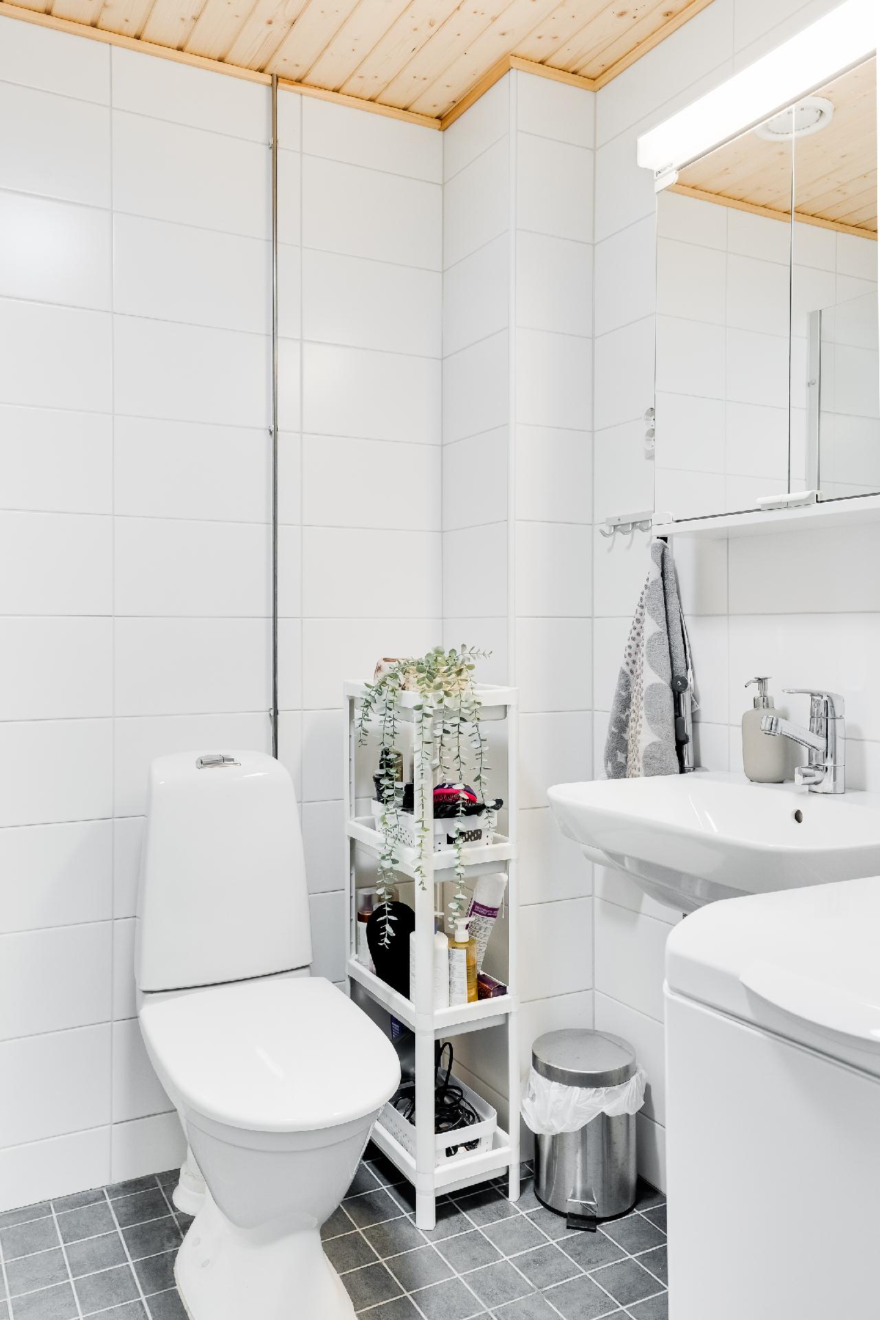 Pirttisuonraitti 4, Vuores, Tampere