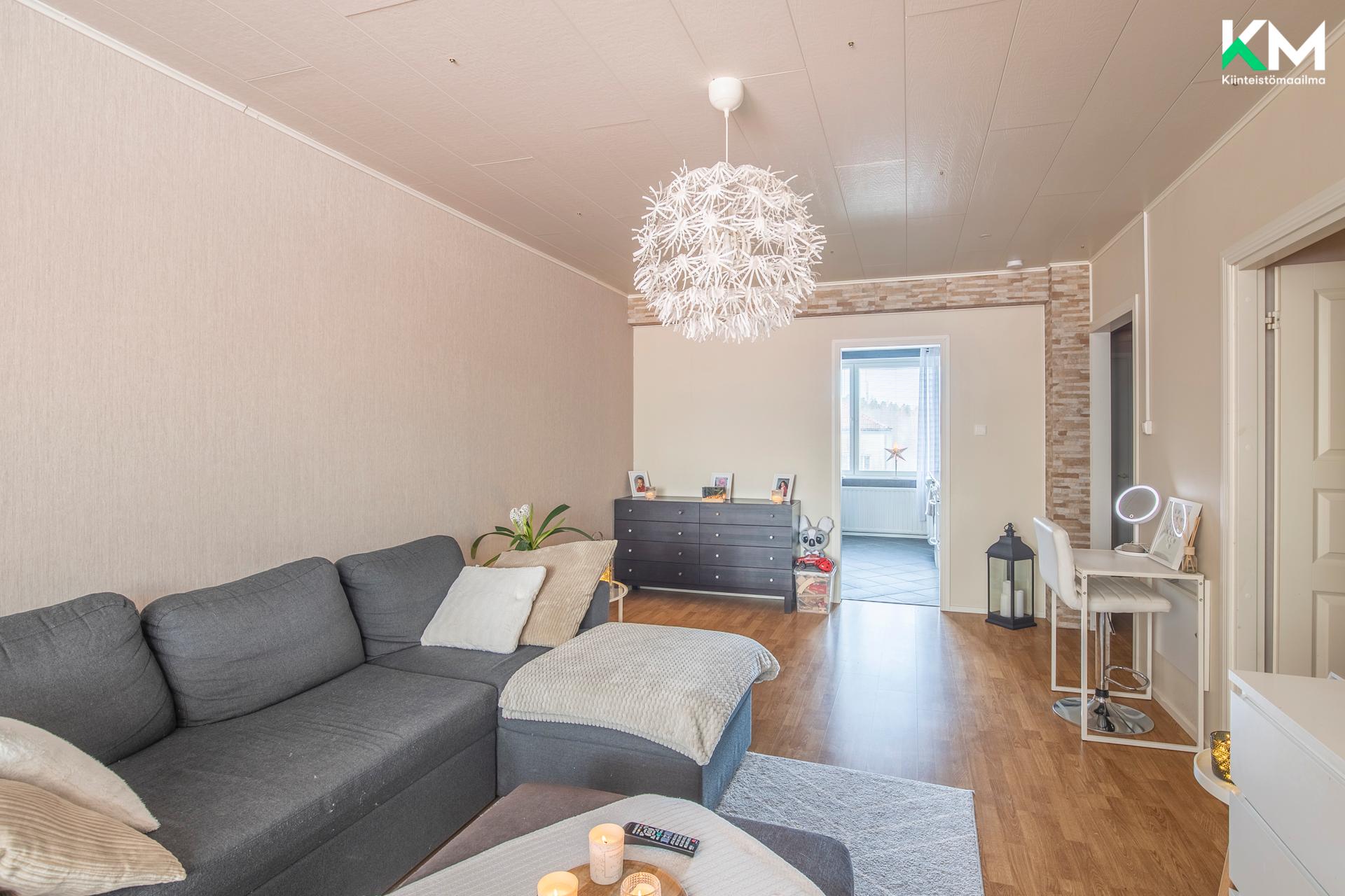 Näkymä parvekkeen suunnalta