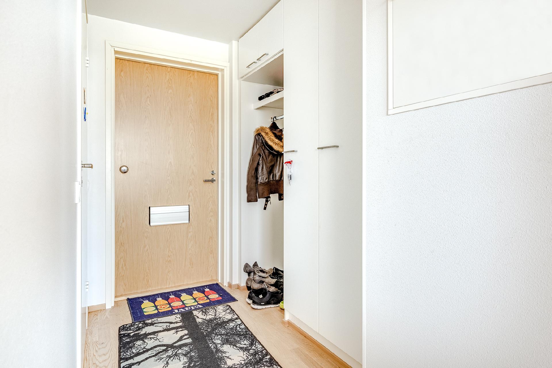 Hopeakanavankatu 9, Sulkola, Lempäälä