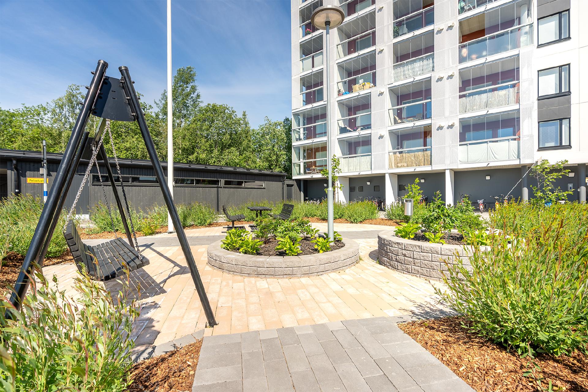 Hopeakanavankatu 9, Sulkola, Lempäälä