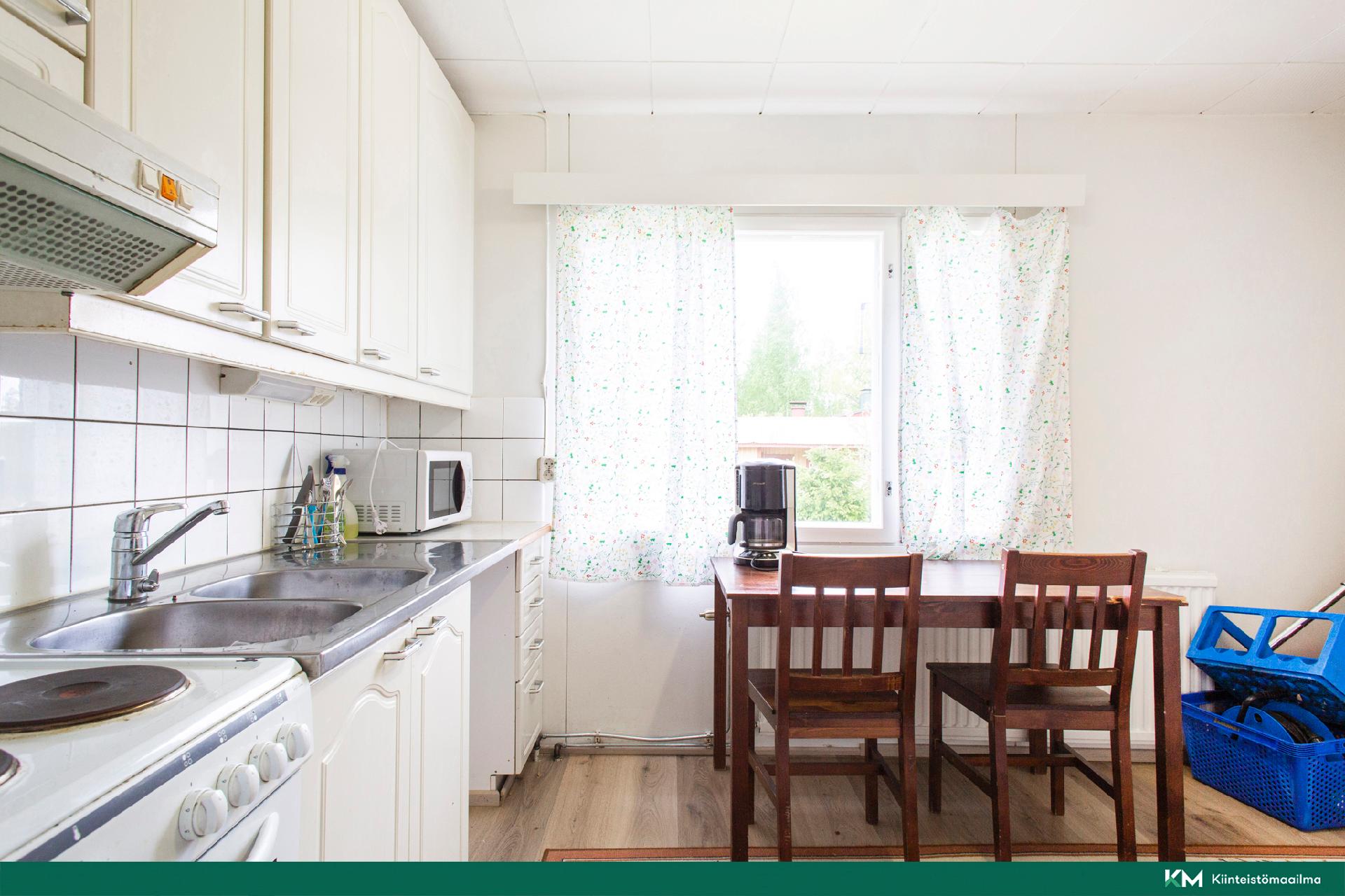 vuokratalon keittiö