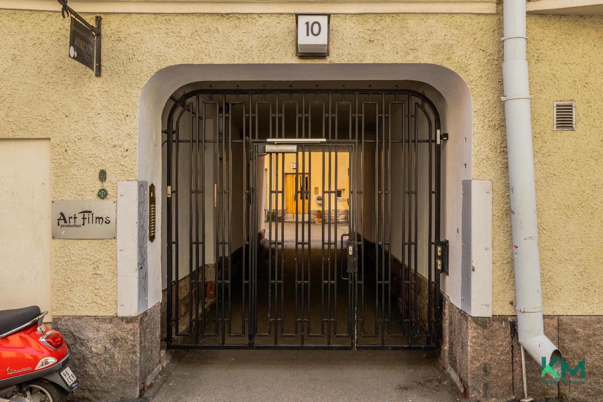 Merimiehenkatu 10, Punavuori, Helsinki