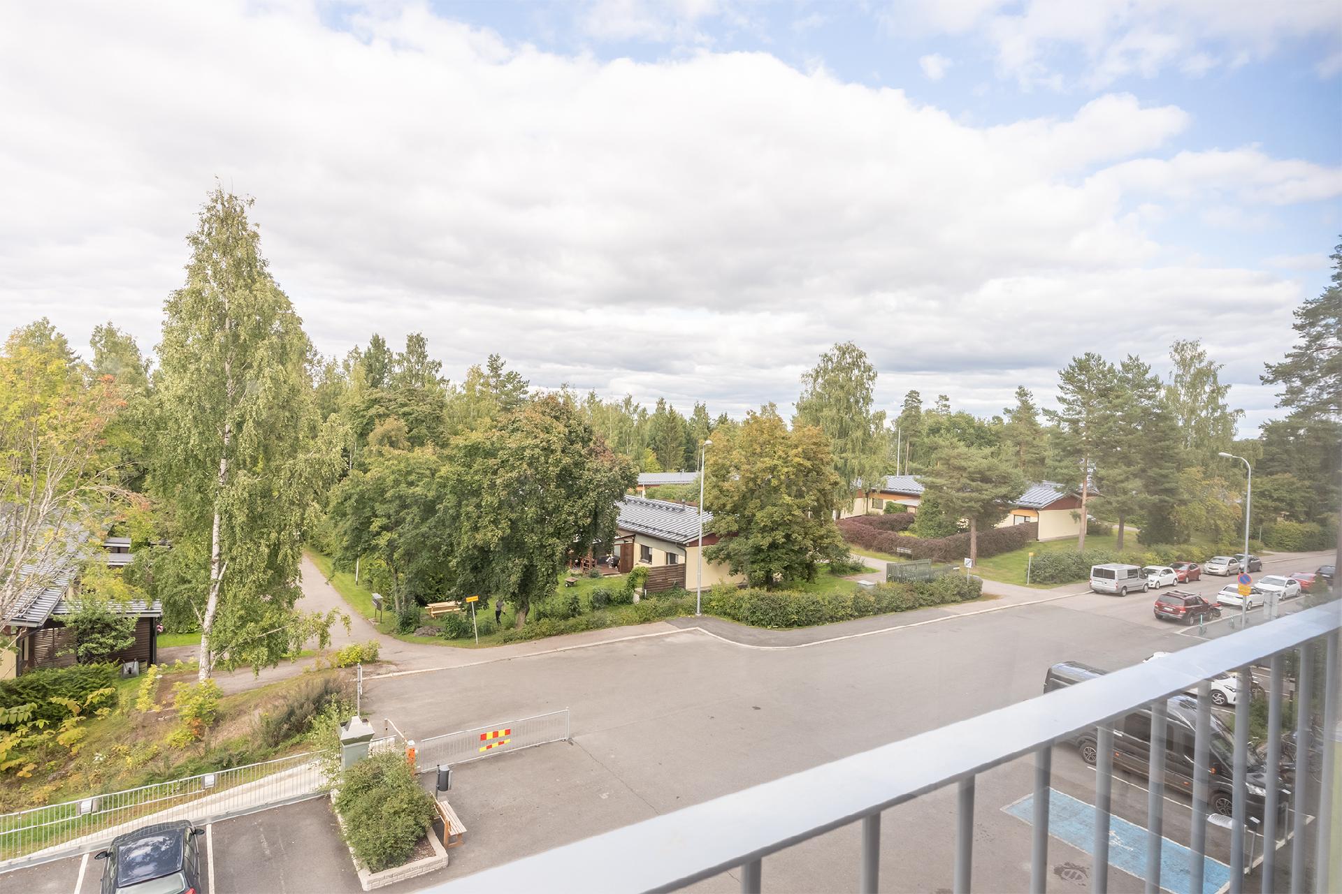 Lielahdenkatu 45, Lentävänniemi, Tampere