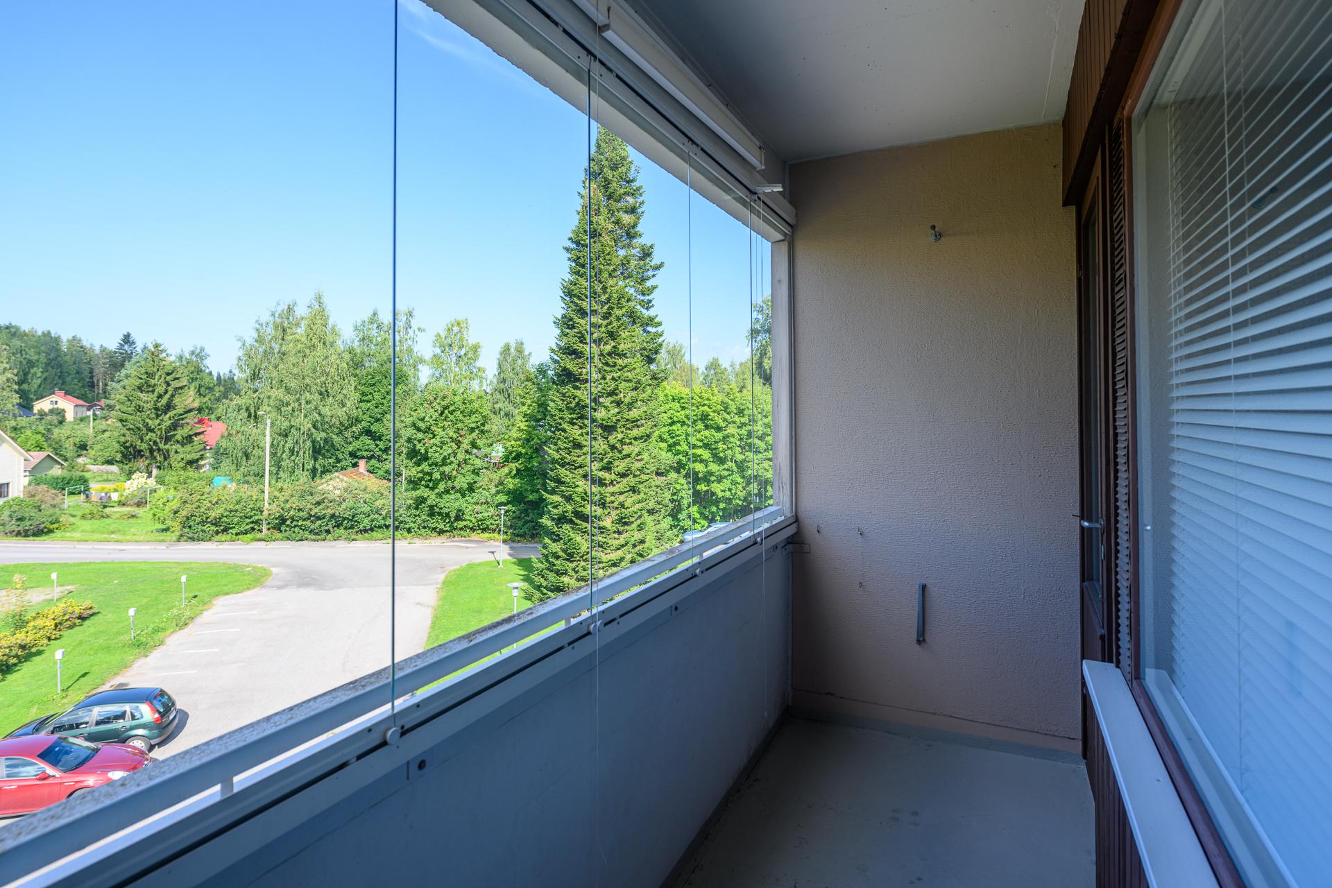 Näkymää parvekkeelta.