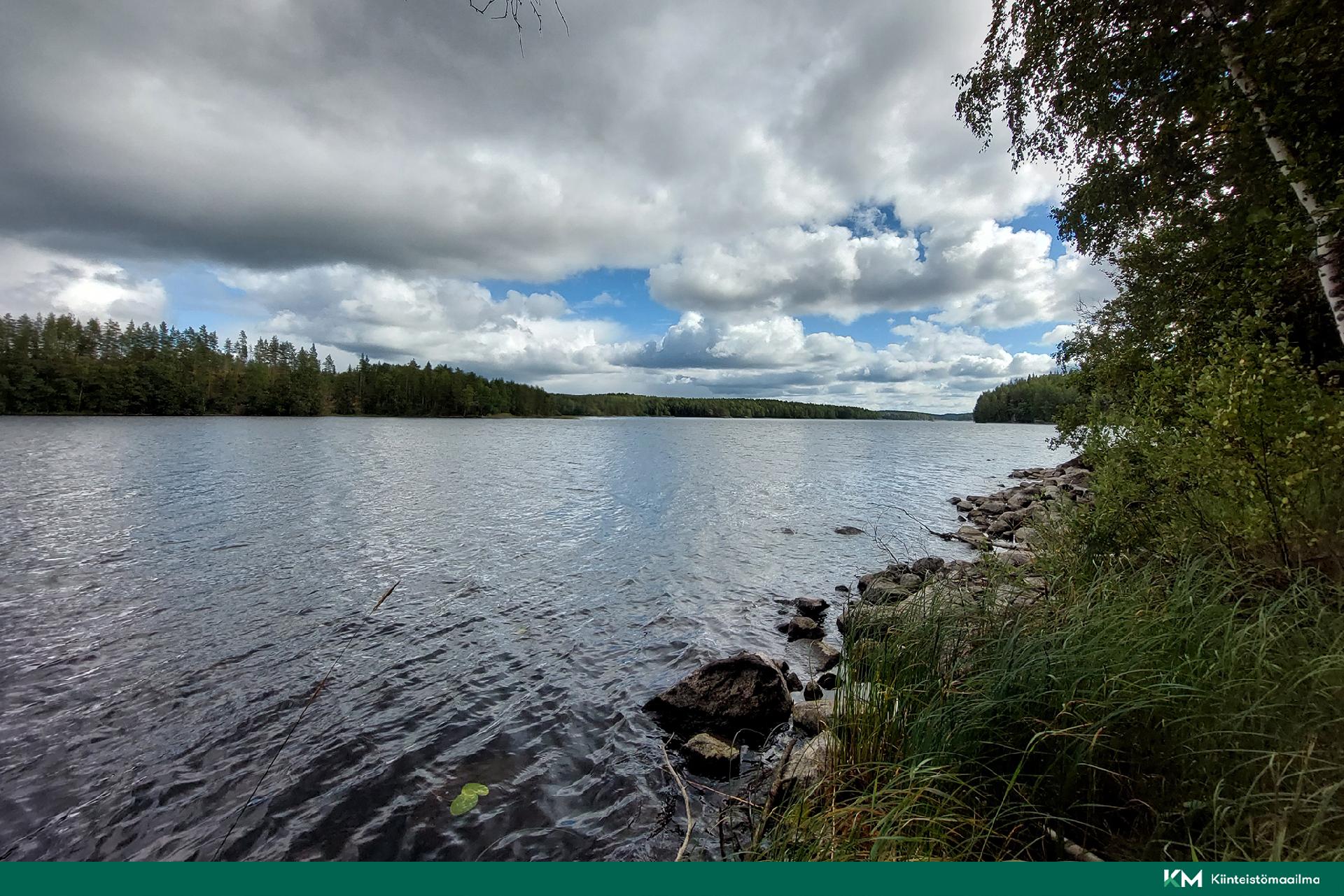 Kannuslahdentie 330, Juva