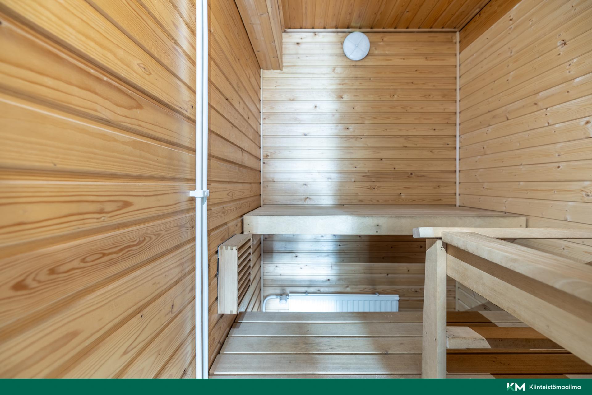 Koivutie 1, Hirvensalmi