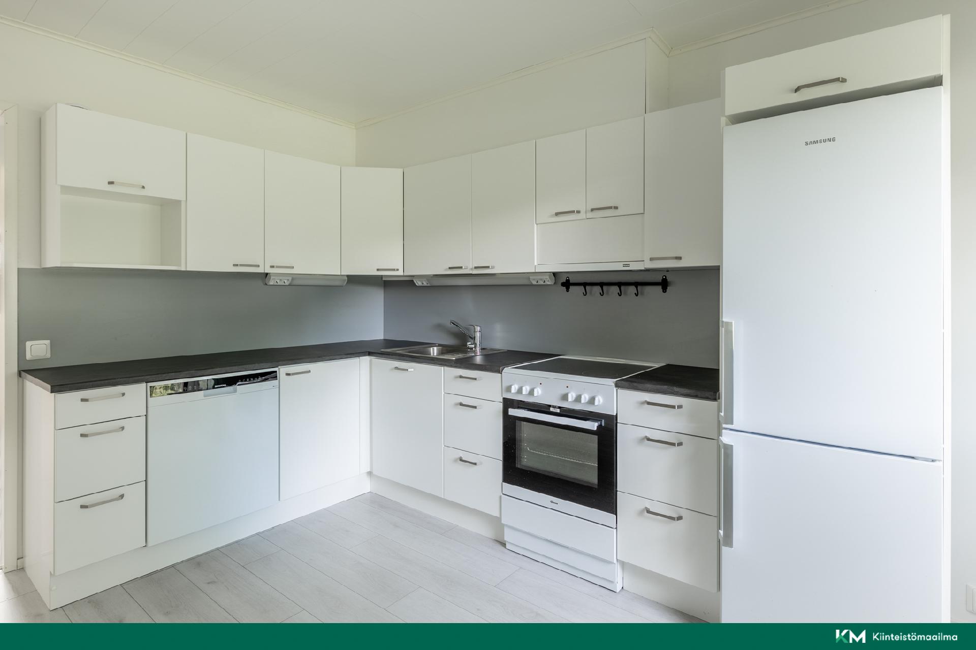 Koivutie 1, Hirvensalmi