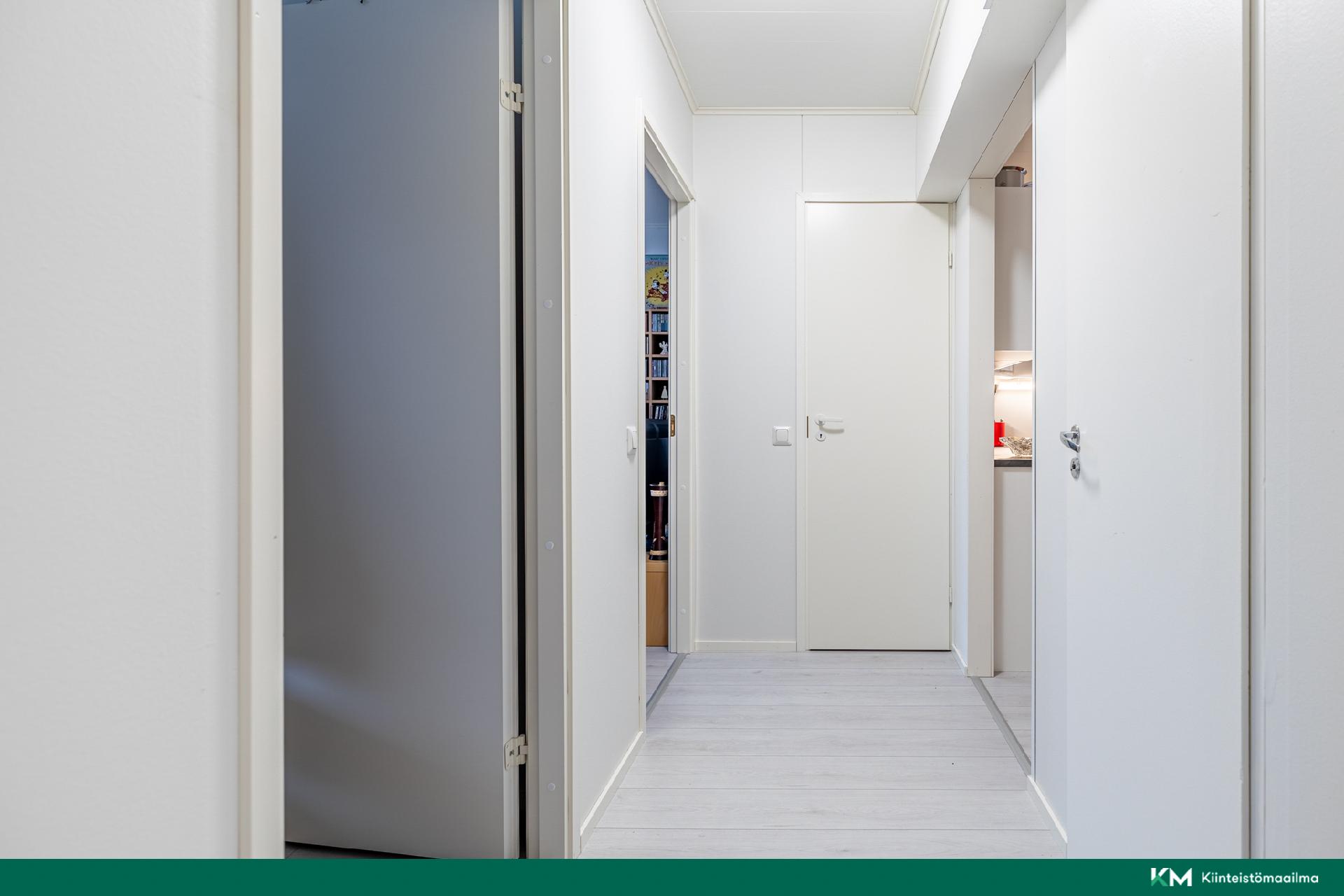 Koivutie 1, Hirvensalmi