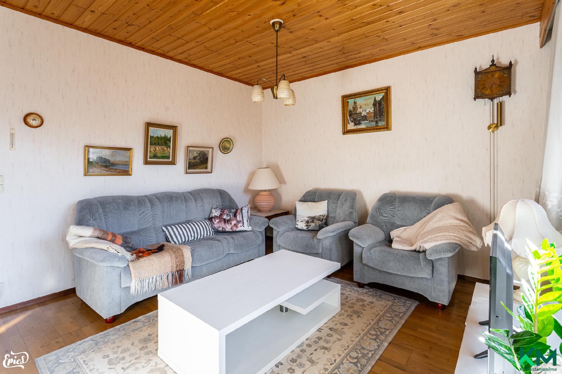 Paatialantie 11, Sahalahti, Kangasala