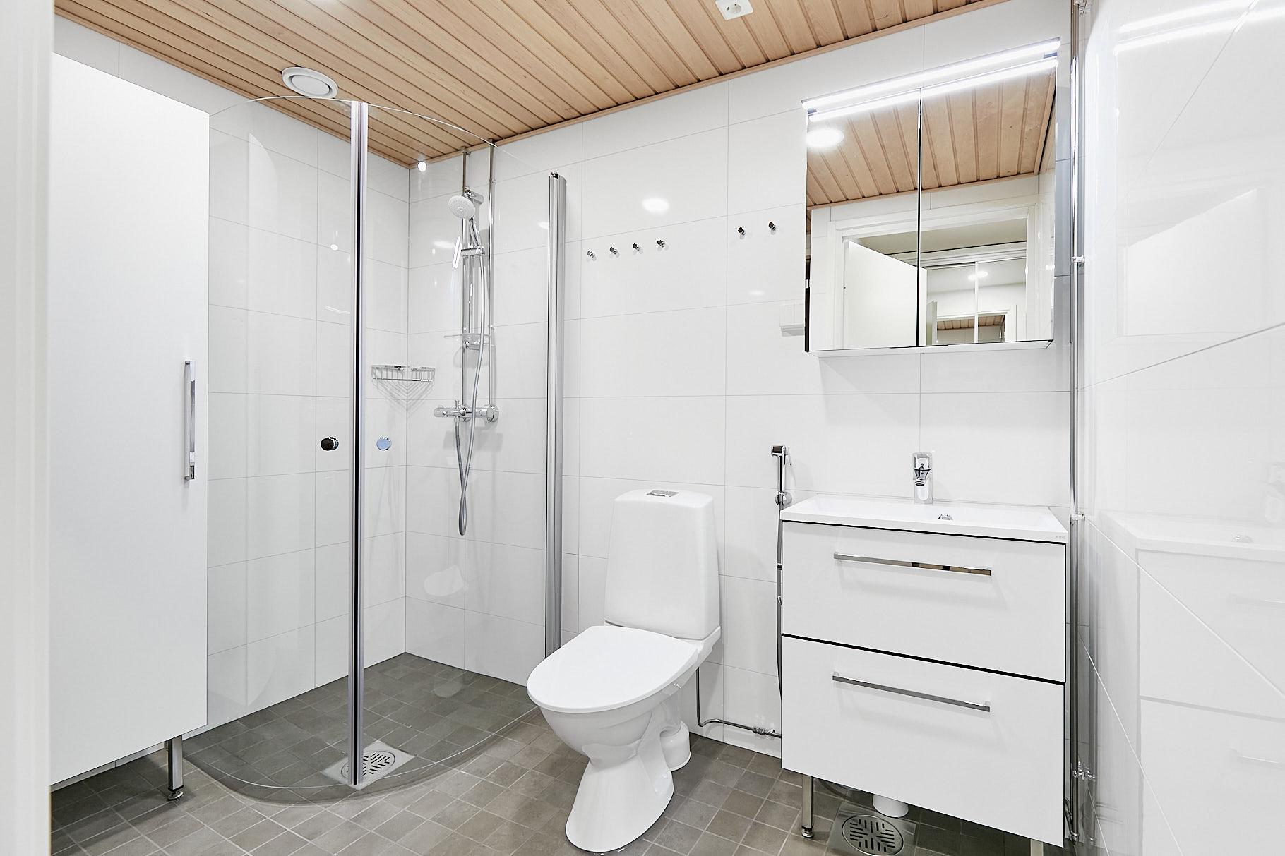 Sompasaarenlaituri 16 A 6, Sompasaari, Helsinki