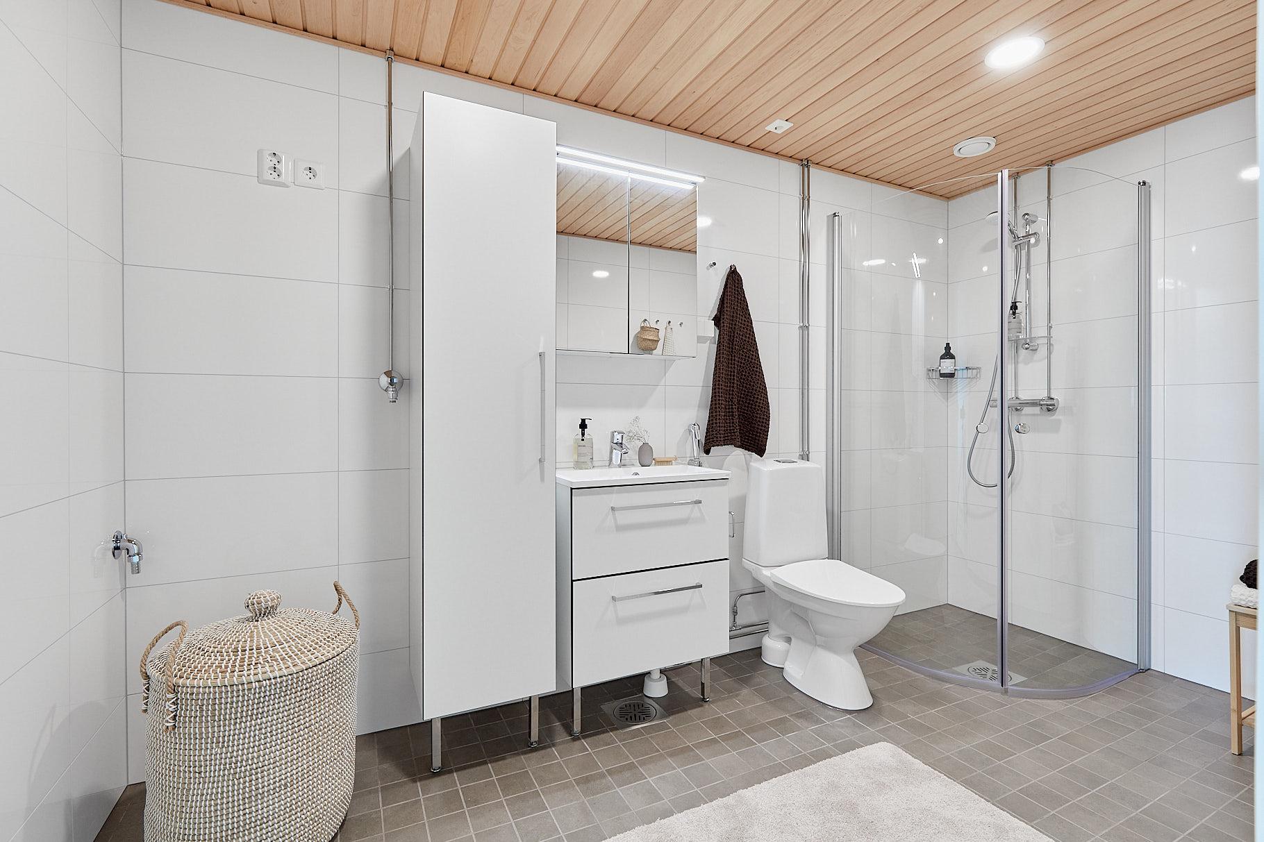 Sompasaarenlaituri 16 B 57, Sompasaari, Helsinki