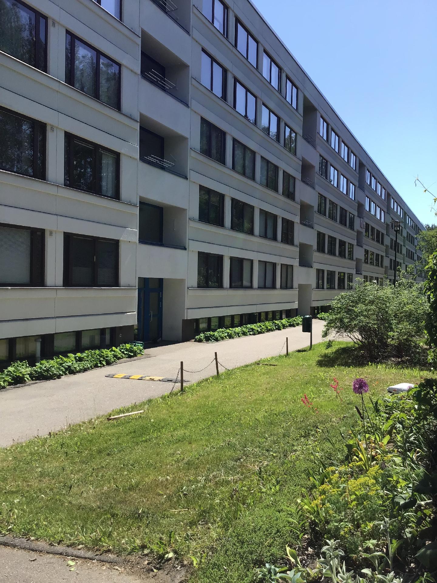 Naapurintie 2, Kontula, Helsinki