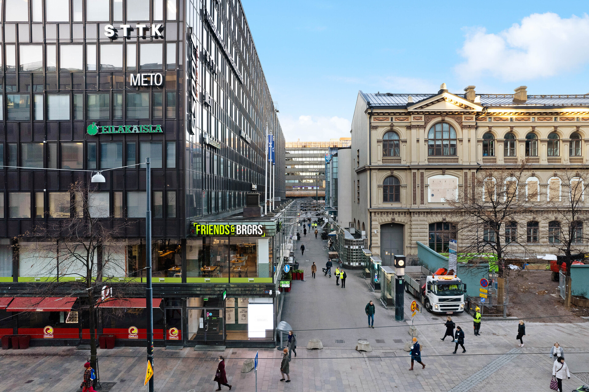 Mikonkatu 8, Kluuvi, Helsinki