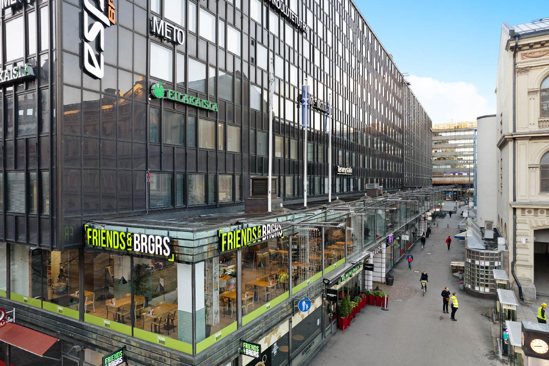 Mikonkatu 8, Kluuvi, Helsinki