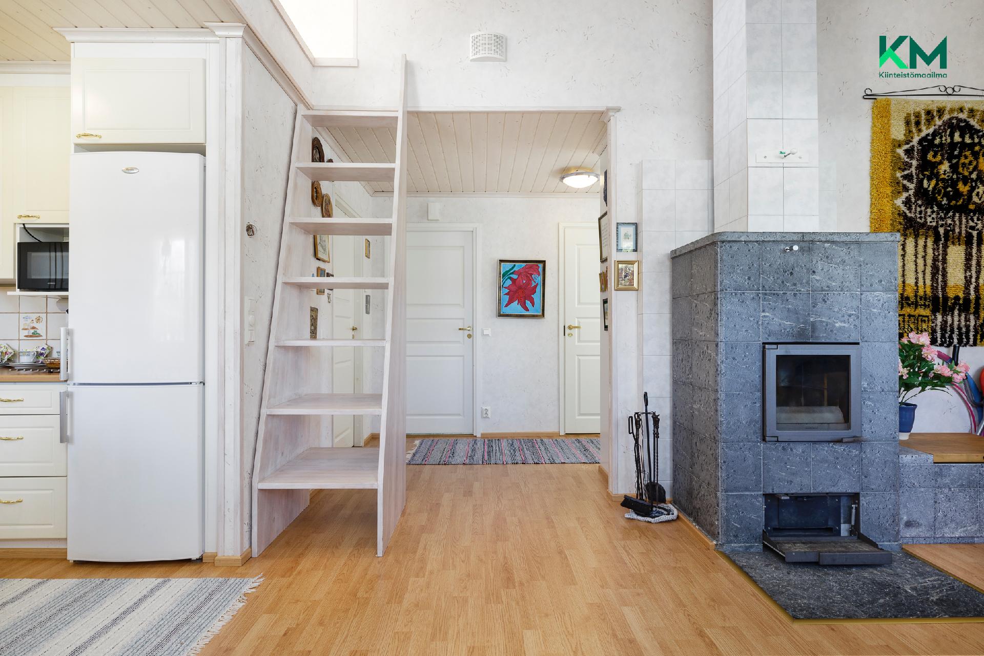 Rusthollintie 1, Oripää, Oripää