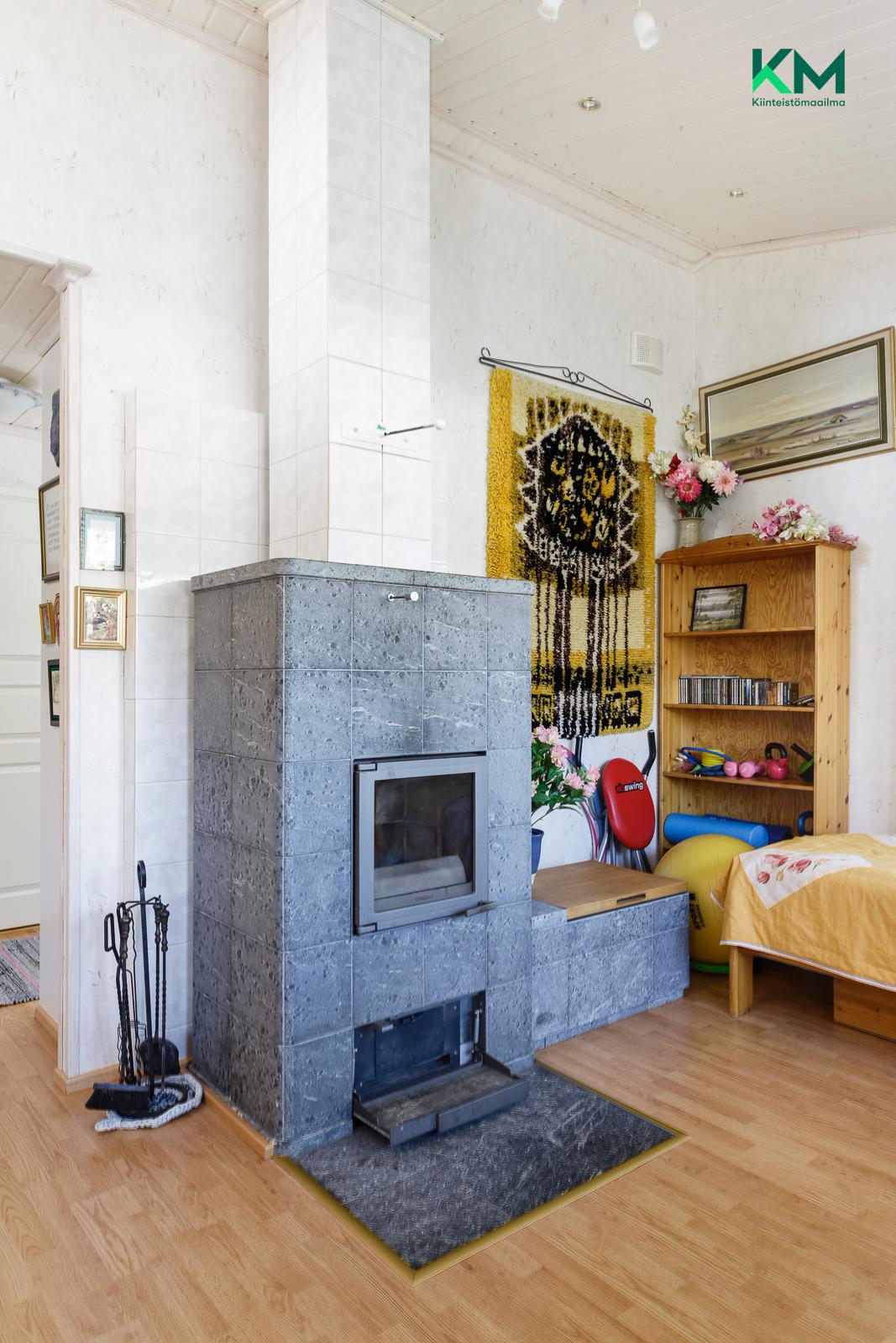 Rusthollintie 1, Oripää, Oripää