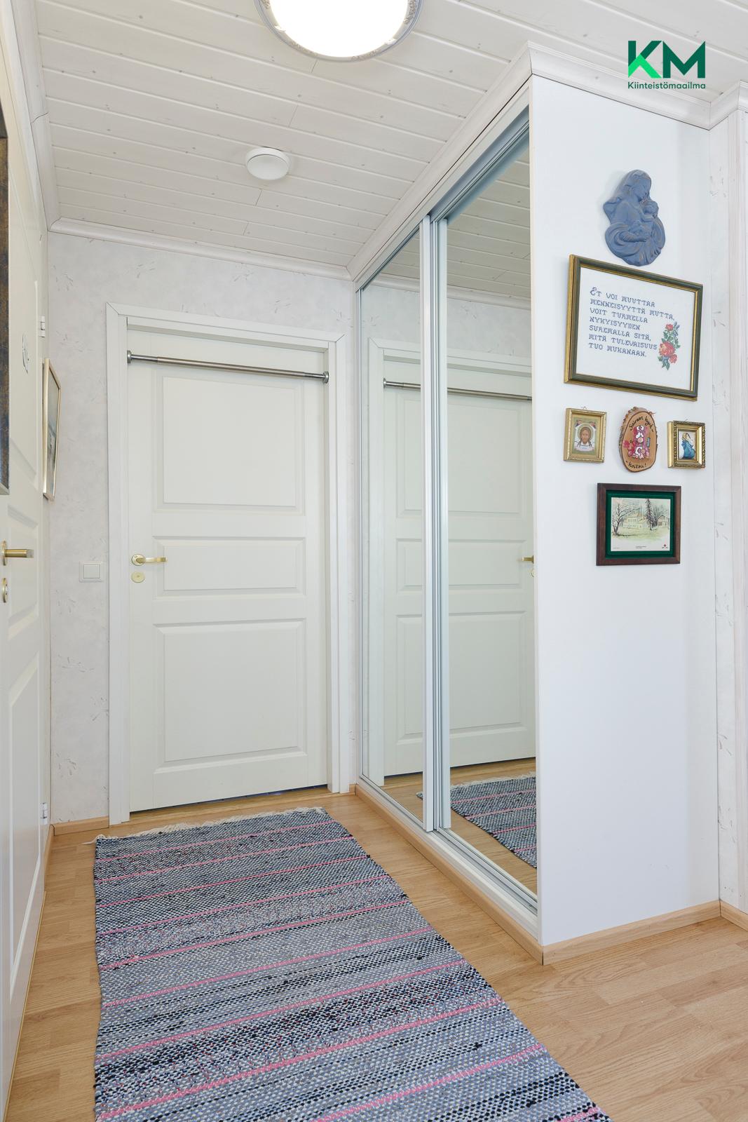 Rusthollintie 1, Oripää, Oripää