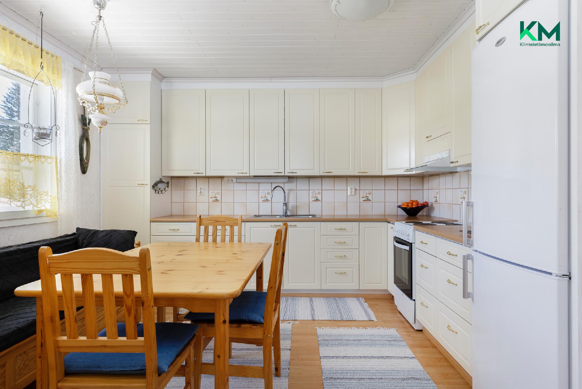 Rusthollintie 1, Oripää, Oripää