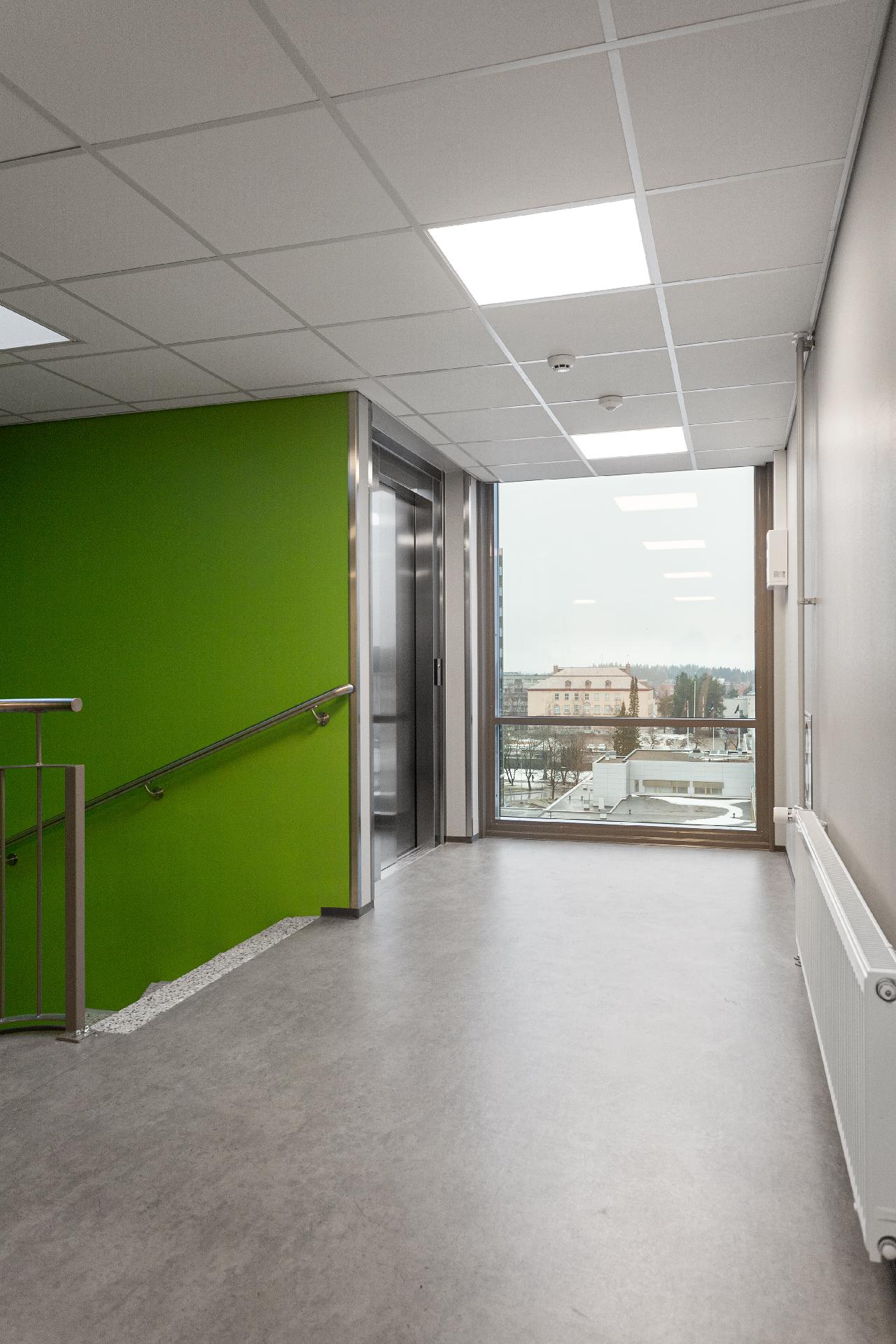 Kuva 8. krs käytävältä