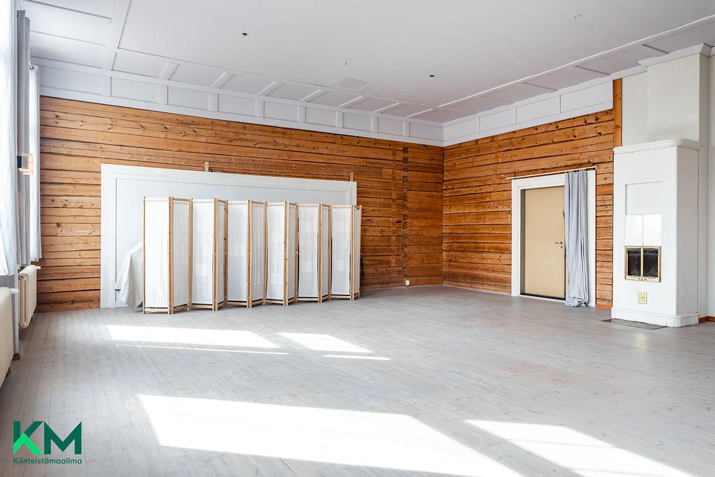 Pappilantie 1, Lästilä, Kuhmoinen