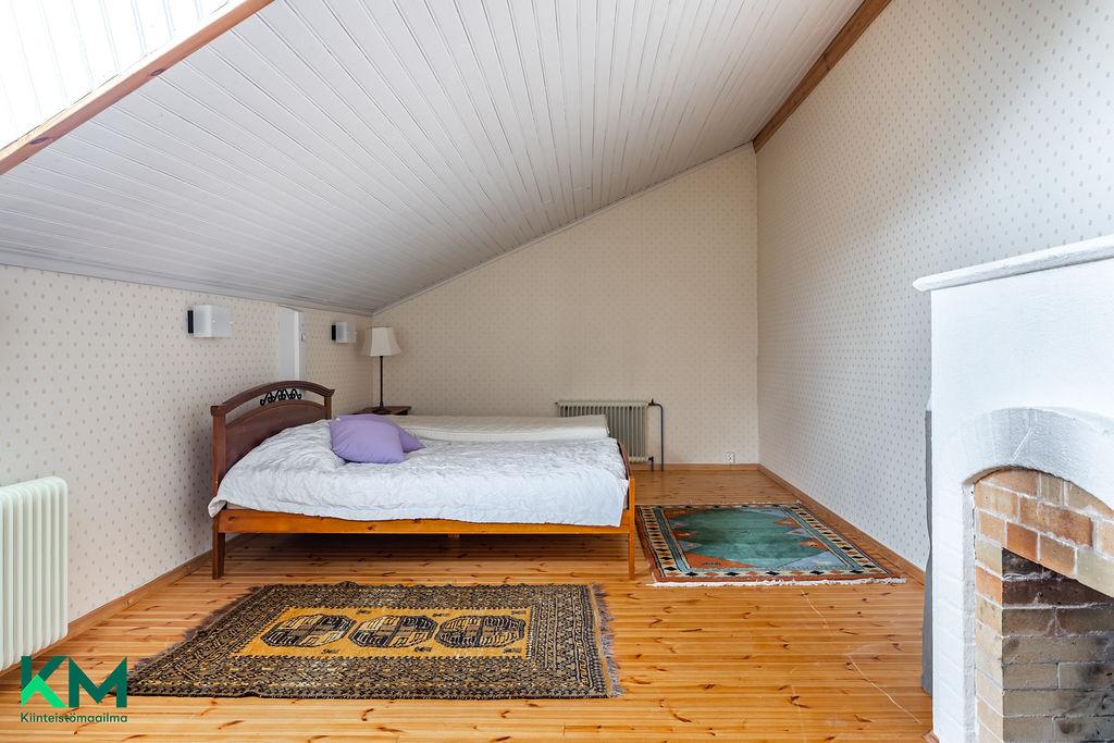 Pappilantie 1, Lästilä, Kuhmoinen