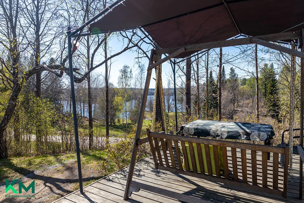 Pappilantie 1, Lästilä, Kuhmoinen