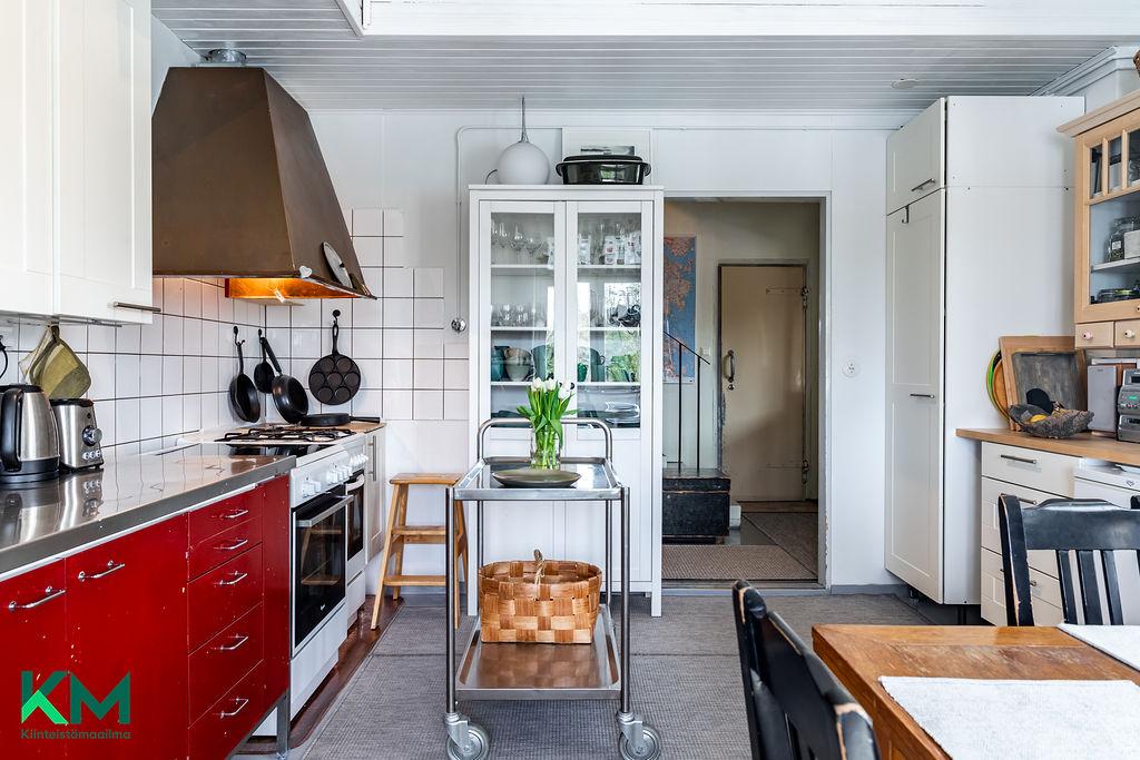 Pappilantie 1, Lästilä, Kuhmoinen