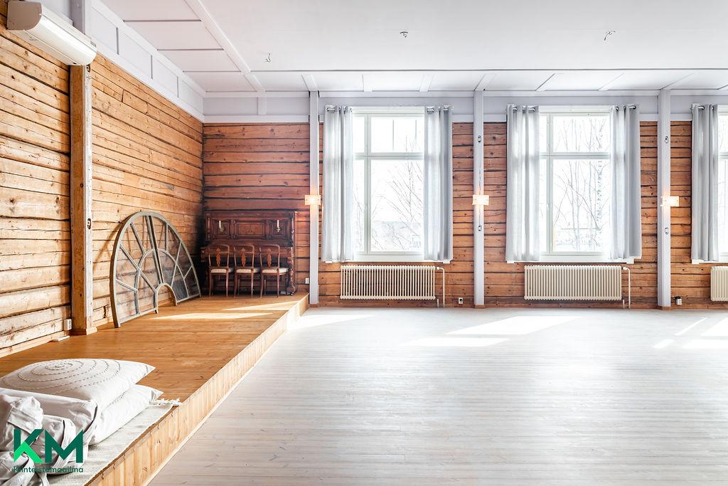 Pappilantie 1, Lästilä, Kuhmoinen