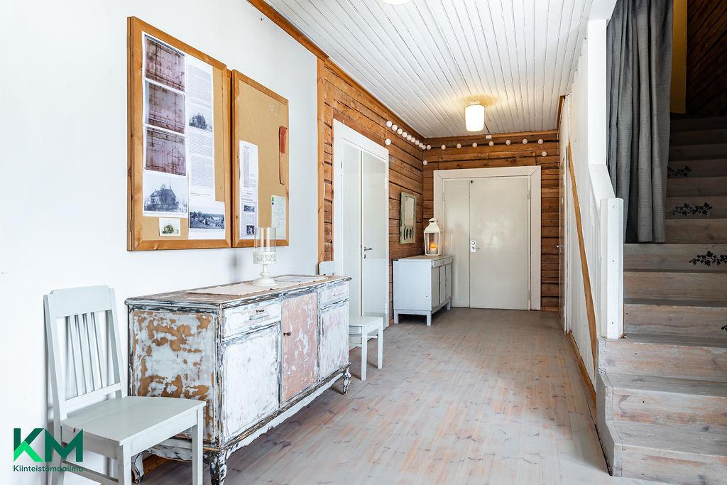 Pappilantie 1, Lästilä, Kuhmoinen