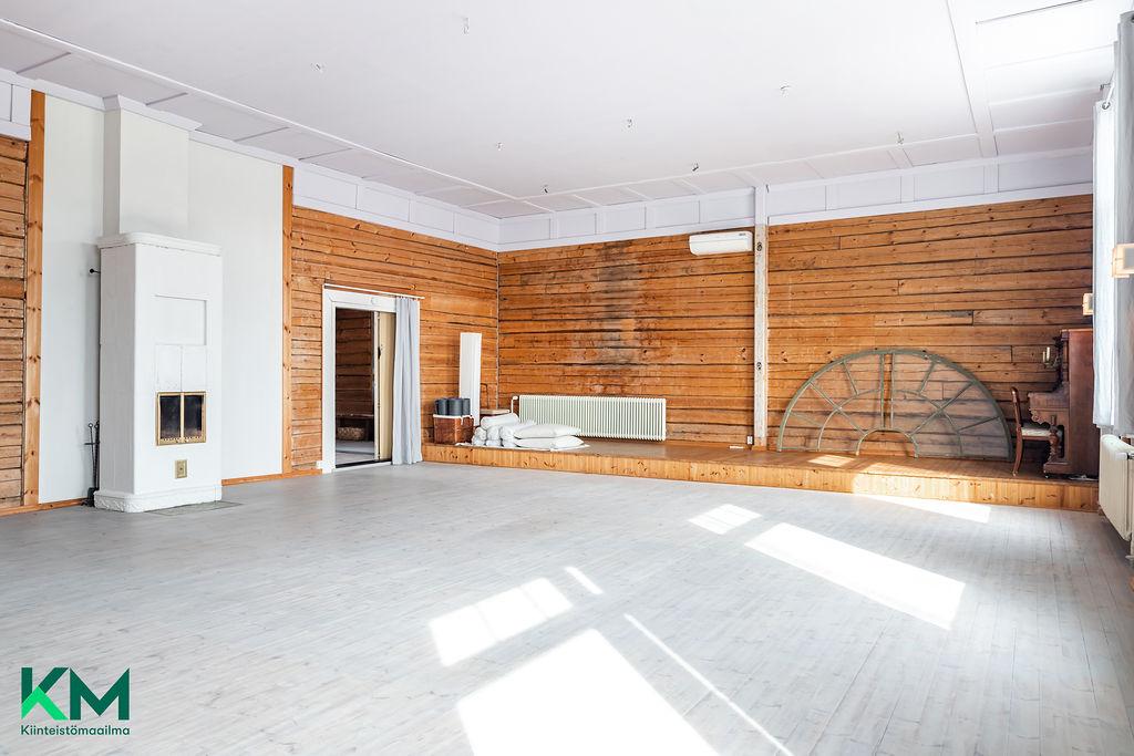 Pappilantie 1, Lästilä, Kuhmoinen