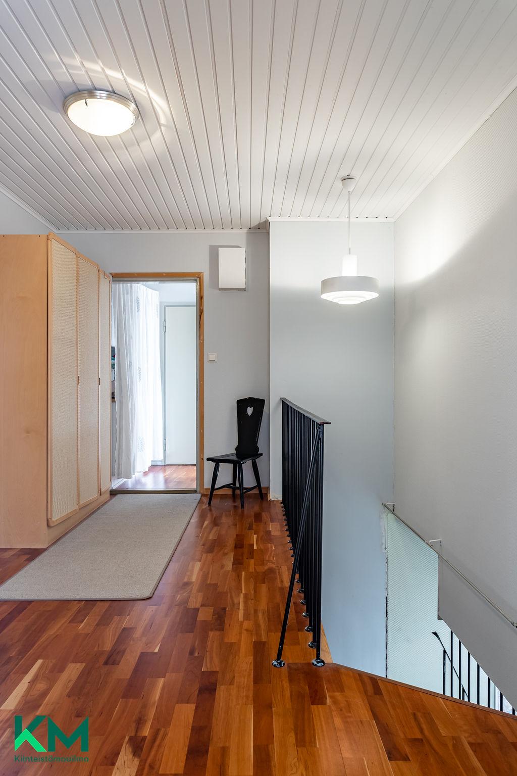 Pappilantie 1, Lästilä, Kuhmoinen