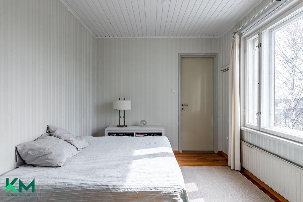 Pappilantie 1, Lästilä, Kuhmoinen