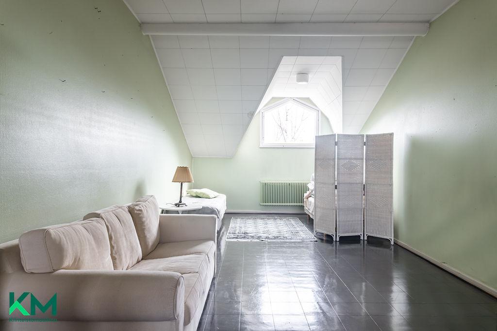 Pappilantie 1, Lästilä, Kuhmoinen