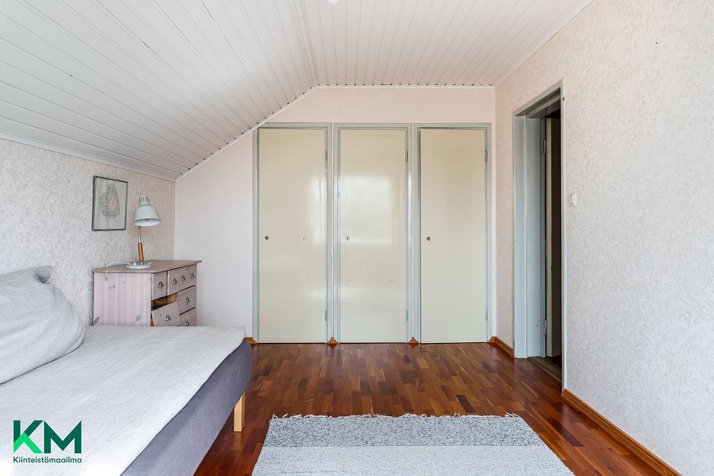 Pappilantie 1, Lästilä, Kuhmoinen