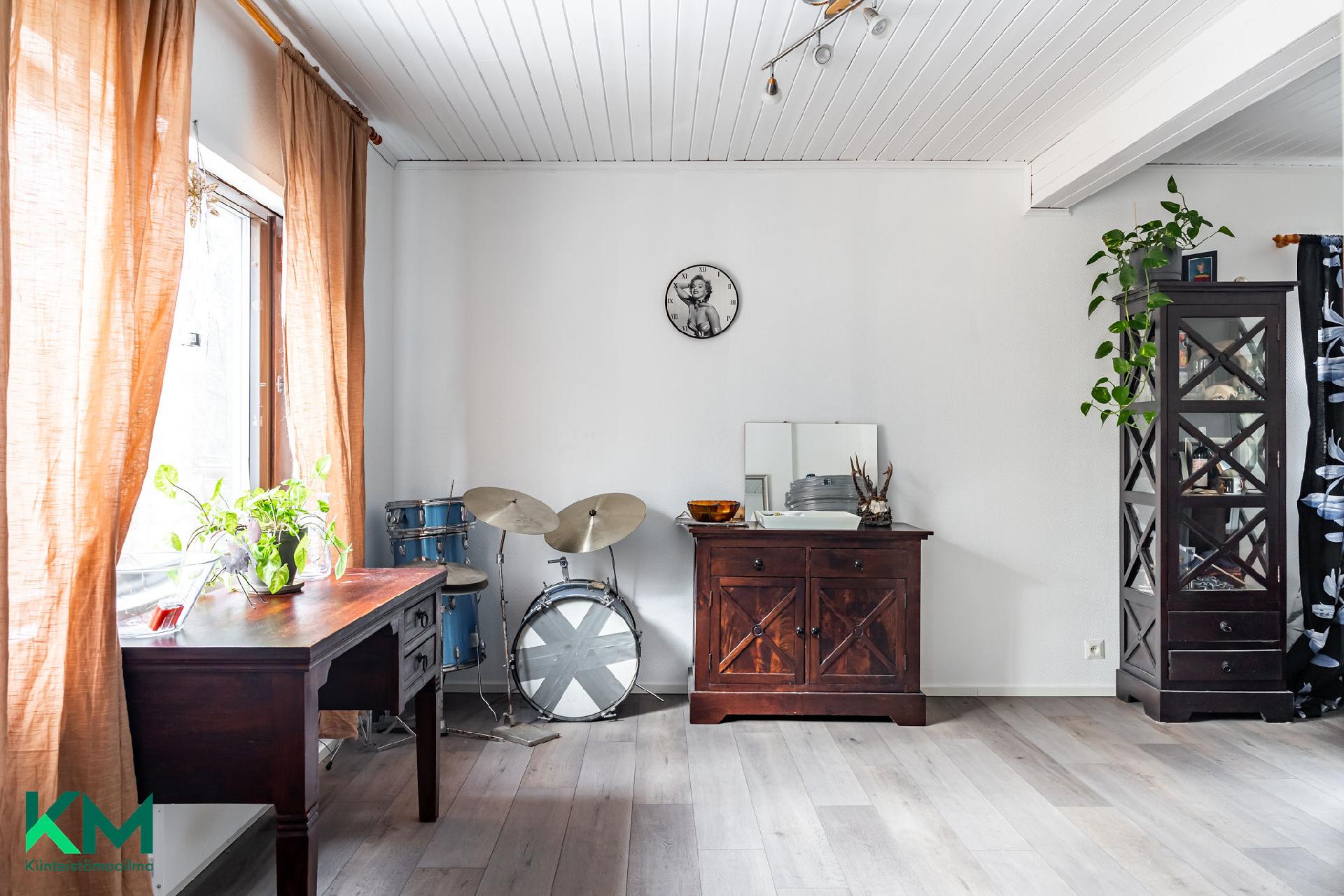 Vihreäkatu 2, Ahtiala, Lahti