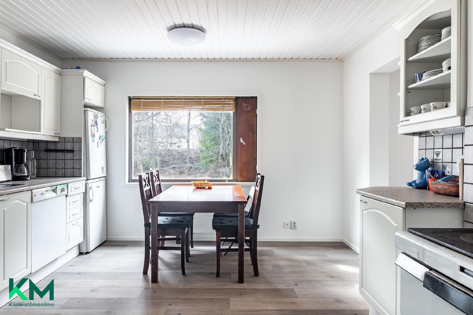 Vihreäkatu 2, Ahtiala, Lahti