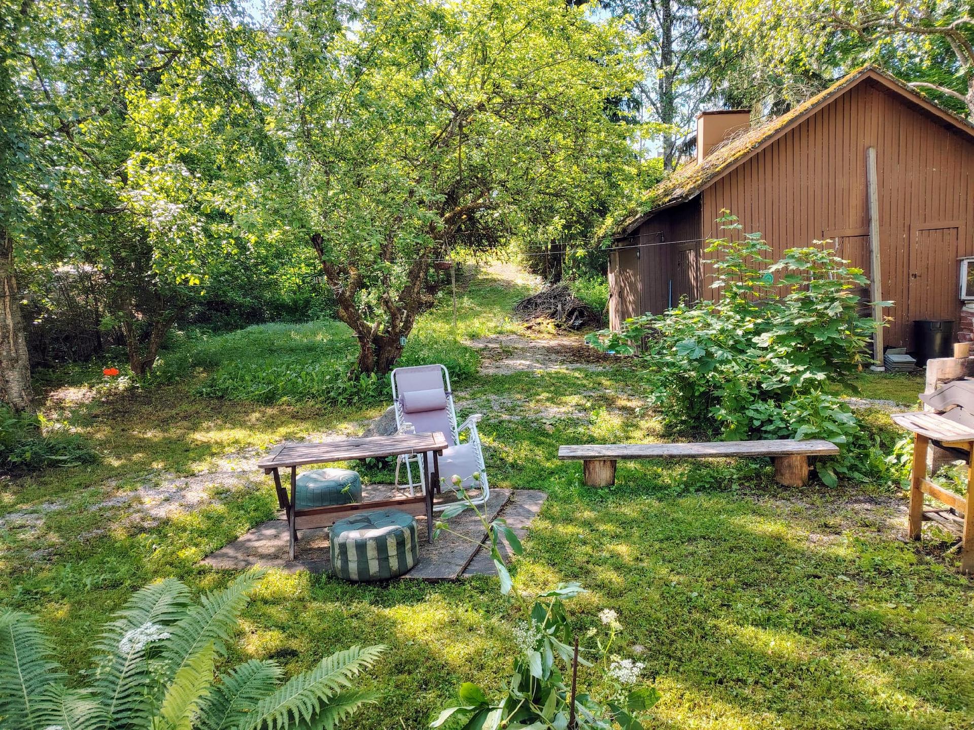 Vihreäkatu 2, Ahtiala, Lahti