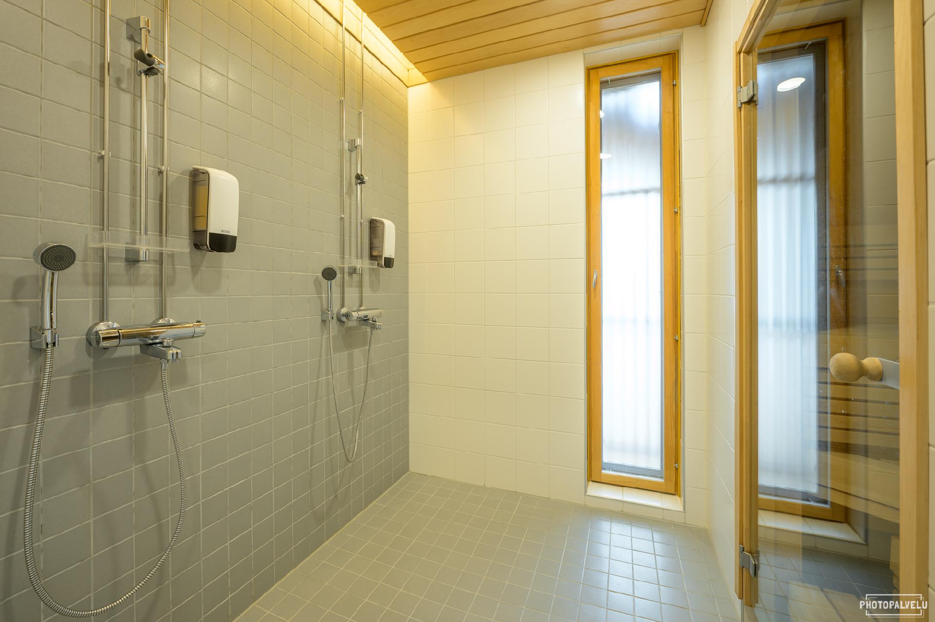 saunaosaston kylpyhuone