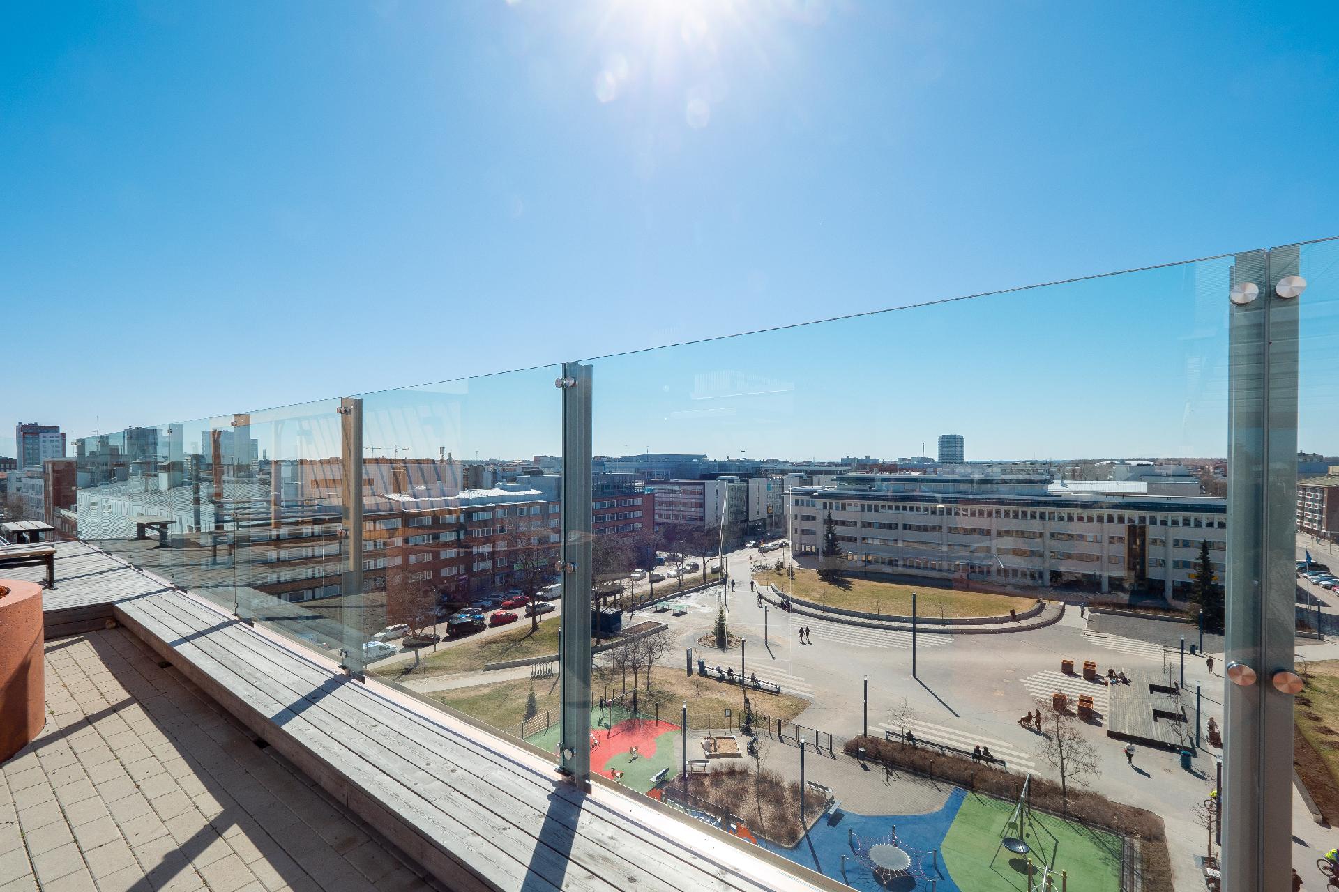 Albertinkatu 9, Keskusta, Oulu