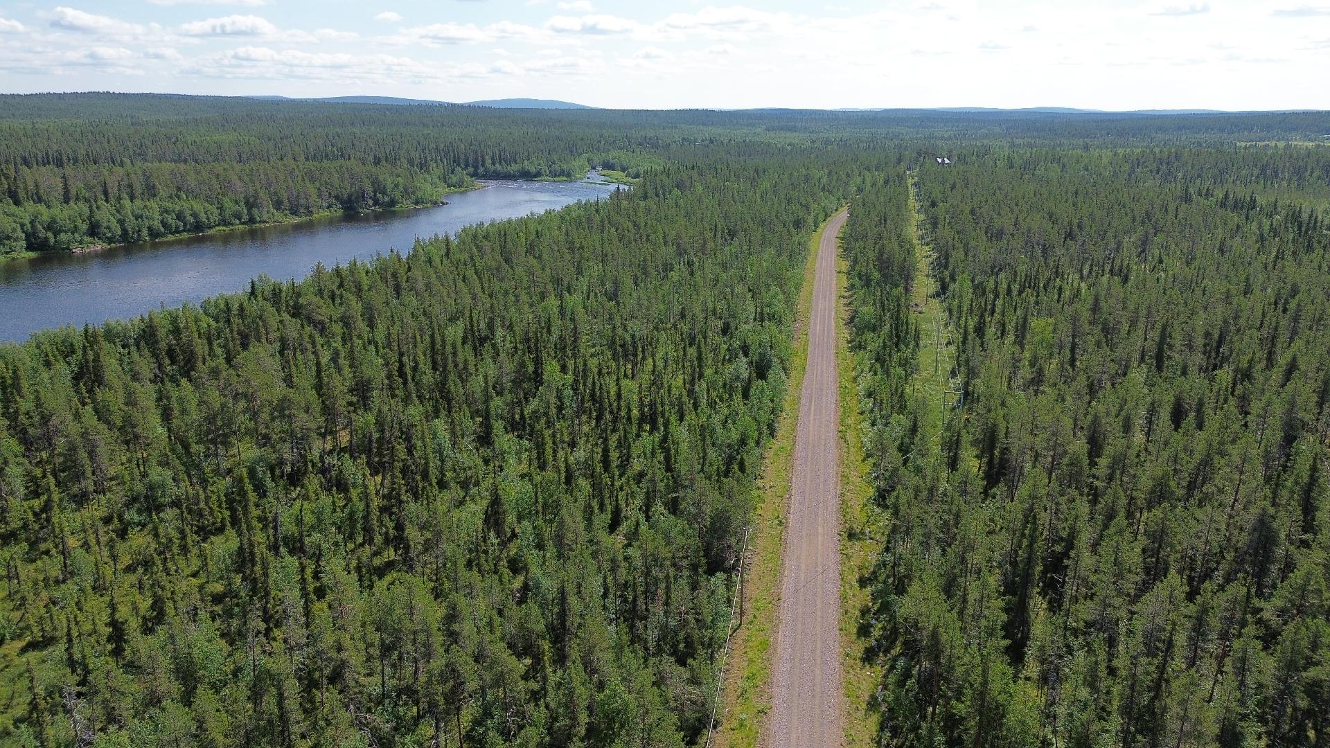 Karsikkoniementie 60, Muonio