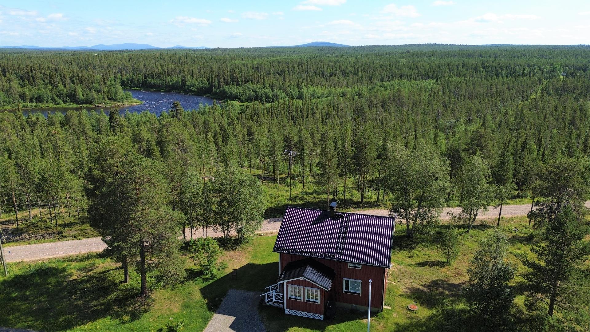 Karsikkoniementie 60, Muonio