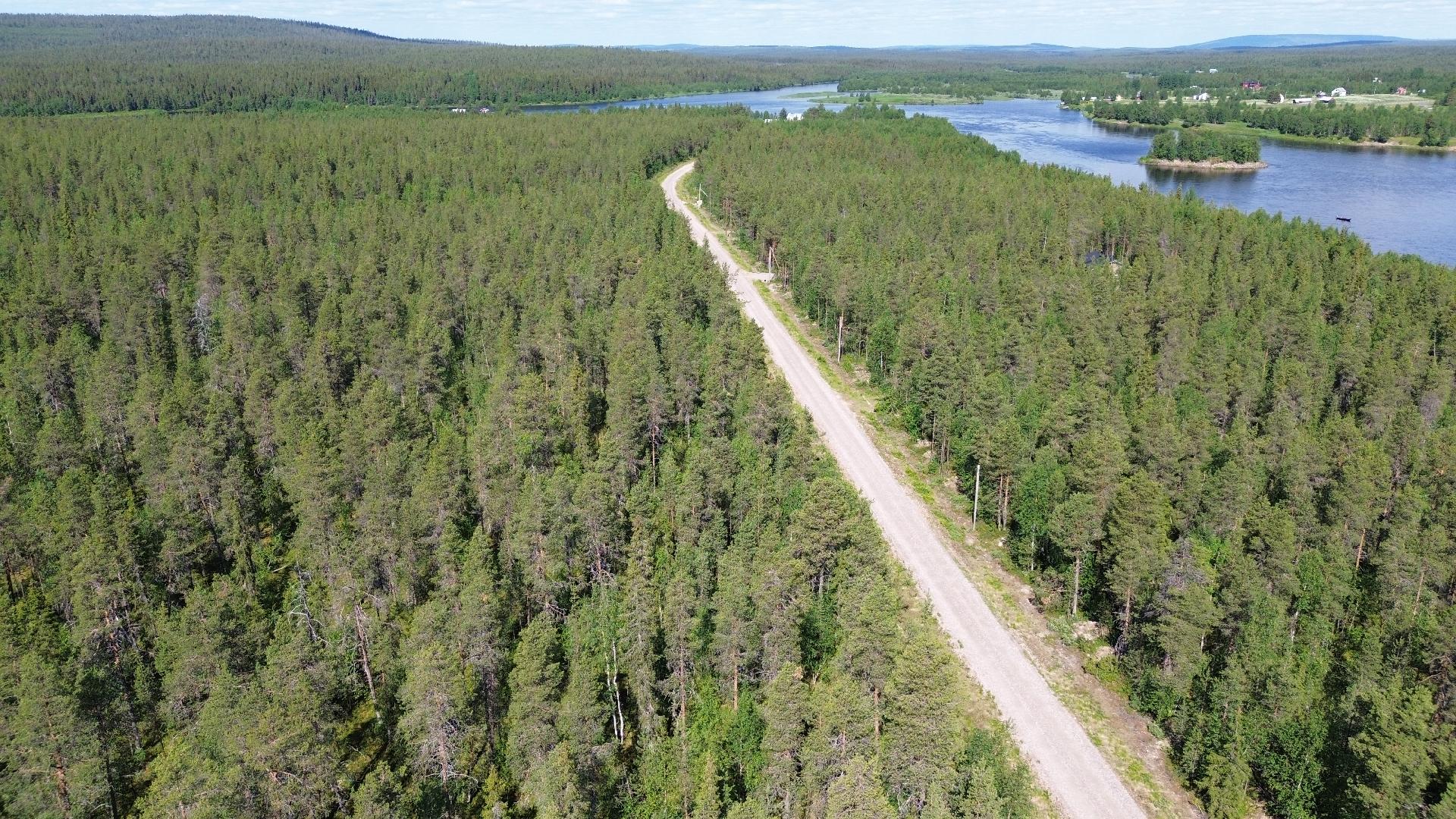 Karsikkoniementie 60, Muonio