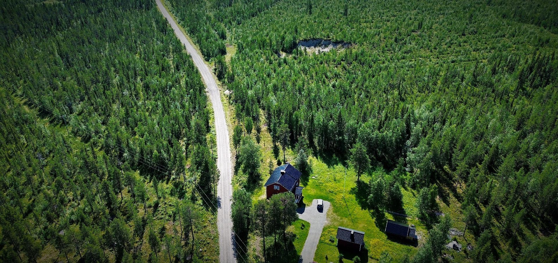 Karsikkoniementie 60, Muonio