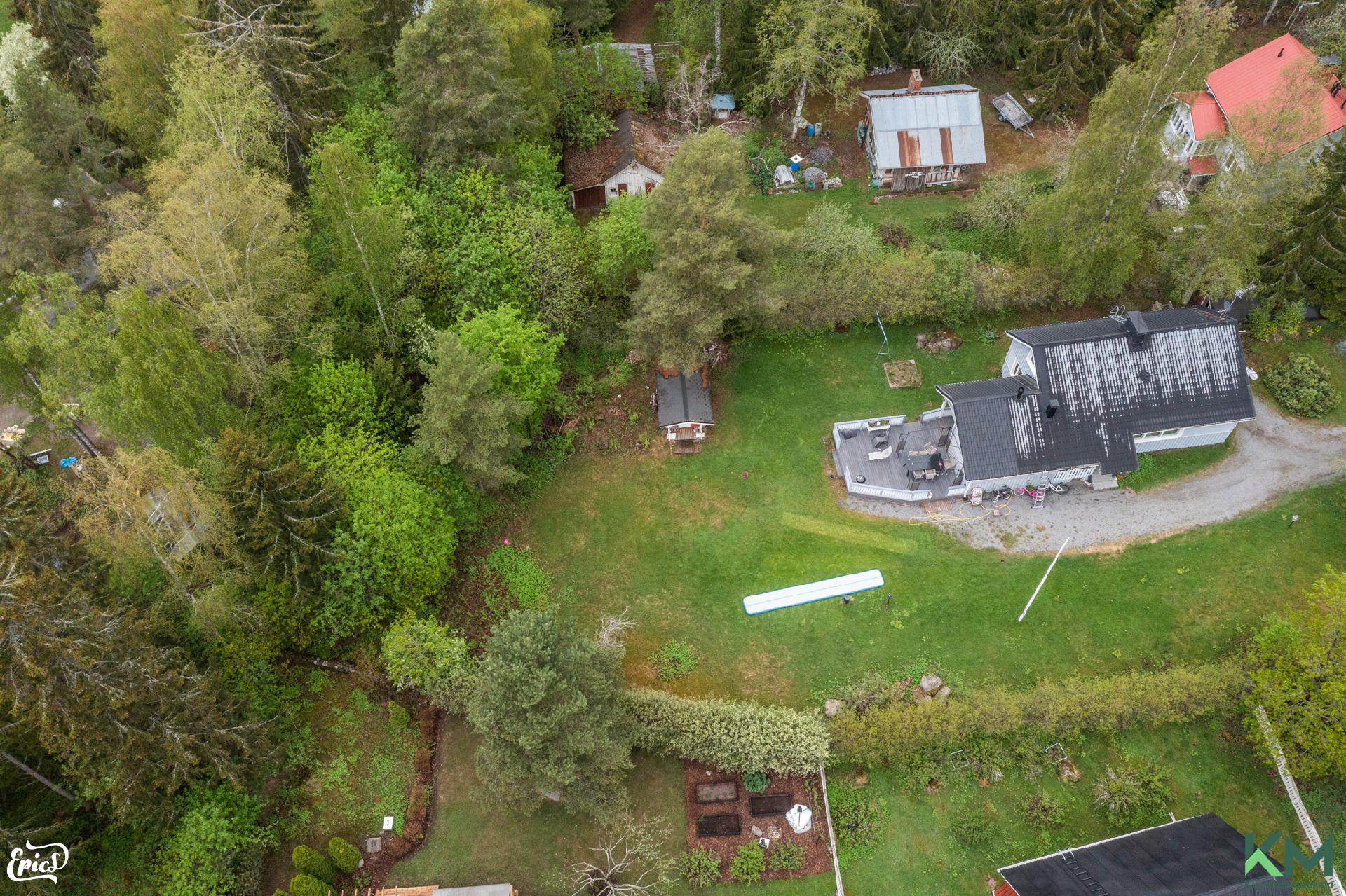 Pysäkkitie 8, Hakkari, Lempäälä